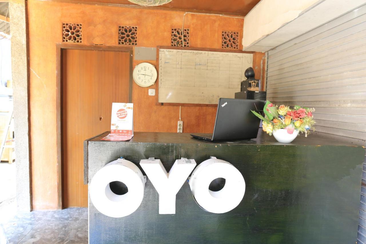Oyo 1365 Sunrise Lumbung Hotel Gili Trawangan Bagian luar foto